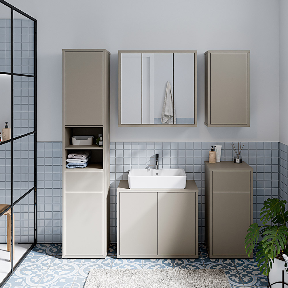 Alice Springs Bathroom (NEW)